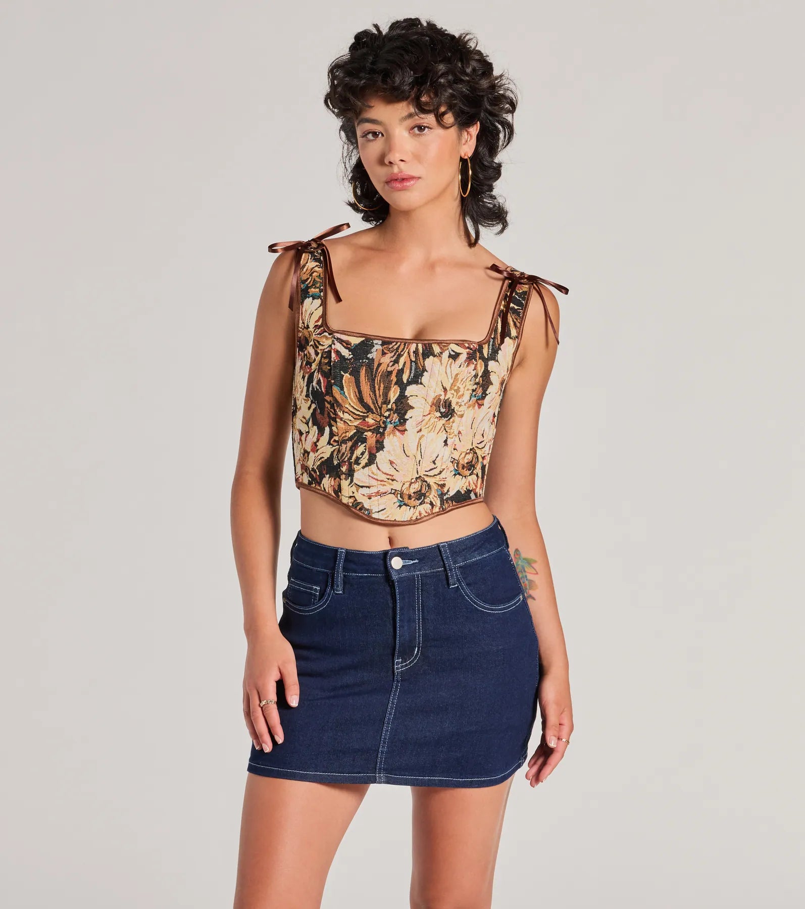 Charming Essence Satin Bow Floral Corset Top