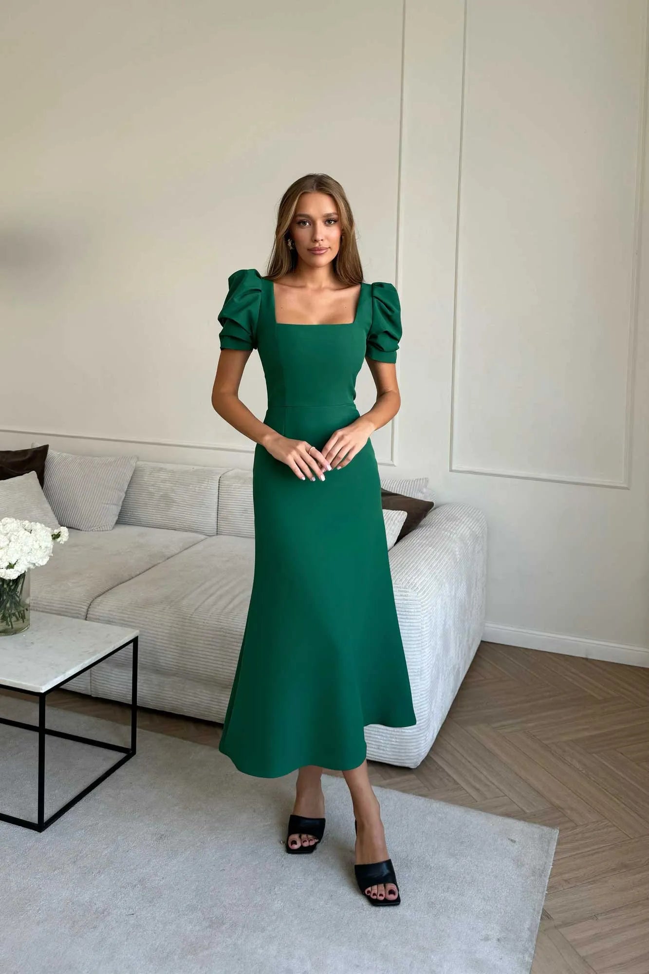 Time-Limited Offer Godet Silhouette Square Neck Midi Dress