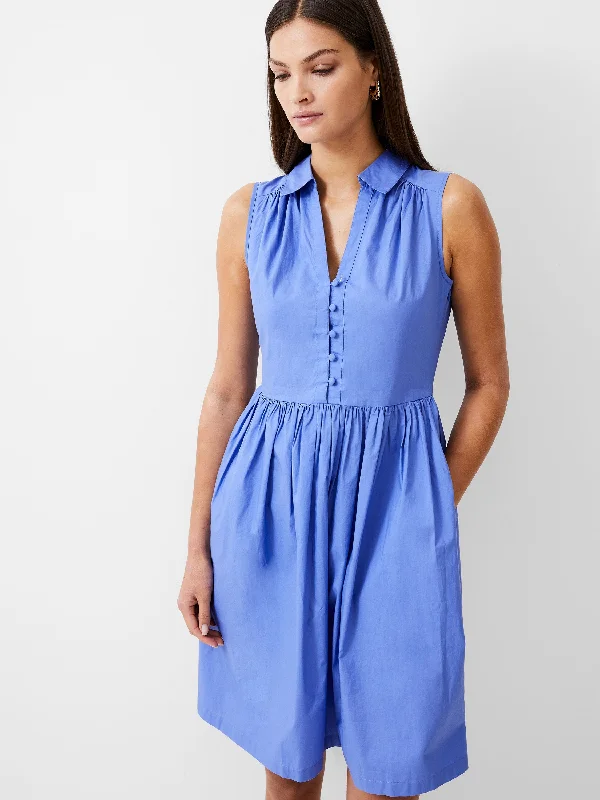 Hurry In Sleeveless Smock Dress