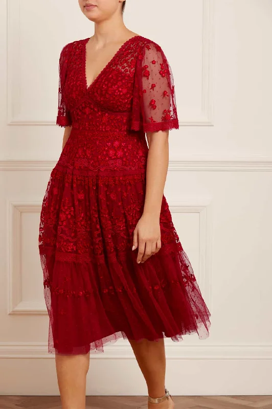 Massive Deals Floral Bouquet Midaxi Dress